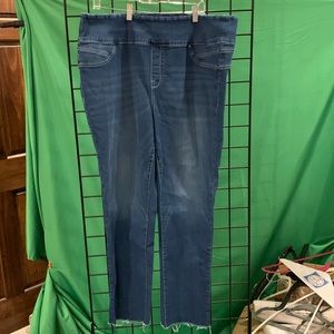 Seven raw hem lighter blue jeans pull on 20 W